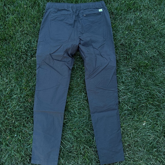 vuori ripstop charcoal grey cargo joggers - Picture 6 of 8